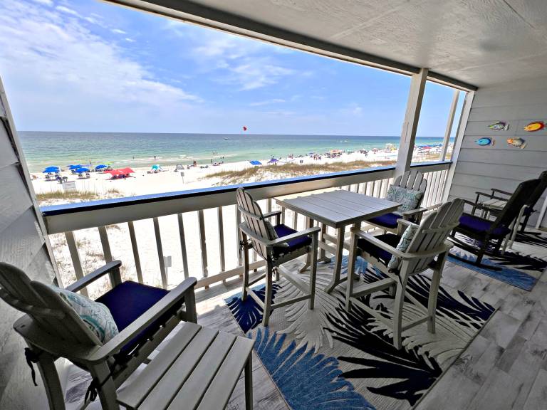 Condo with pool | Beach view in Gulf Shores, AL