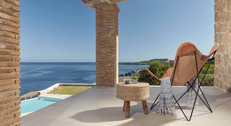 Villa with garden, private pool & hot tub | Good for workation — photo 3