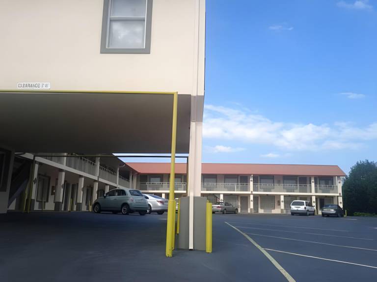 Econo Lodge Calhoun North Damascus in Calhoun, GA