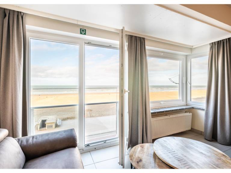 Apartment | Sea view — photo 4