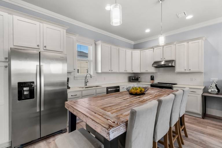 House with grill & heated pool — photo 4