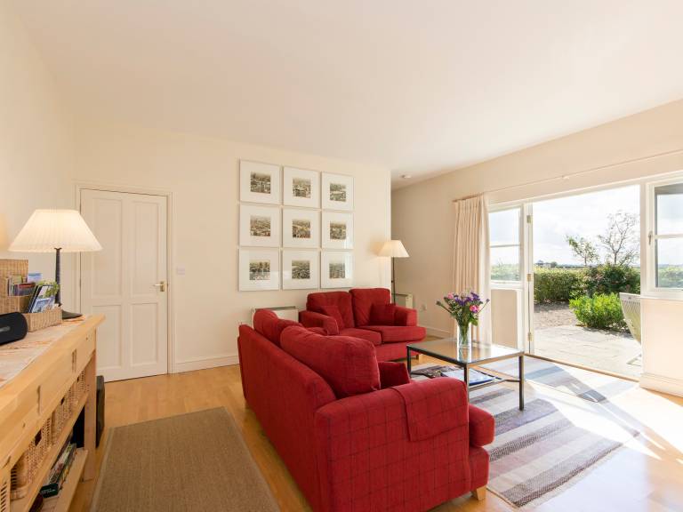 Cottage with garden | River view — photo 3