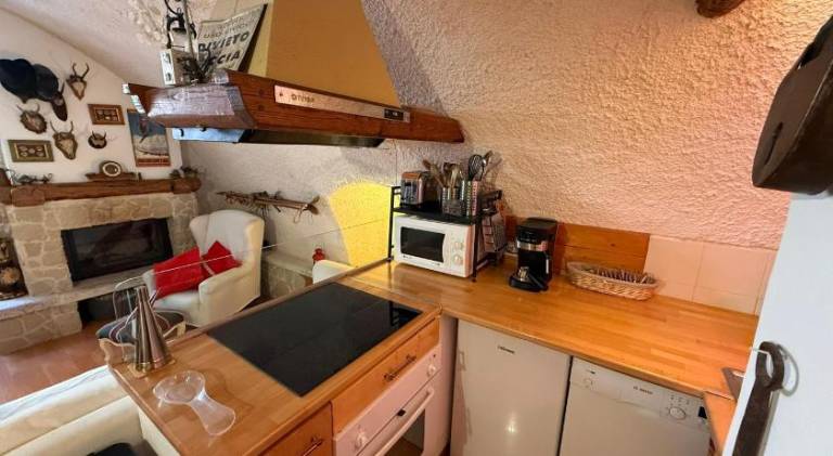 Holiday apartment with 2 rooms for 6 persons — photo 3