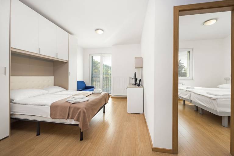 Accommodation Prague 9