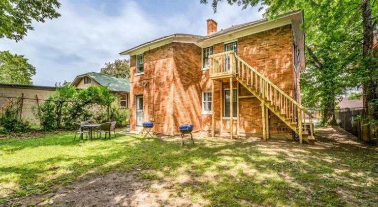 House with 2 rooms for 10 persons — photo 4