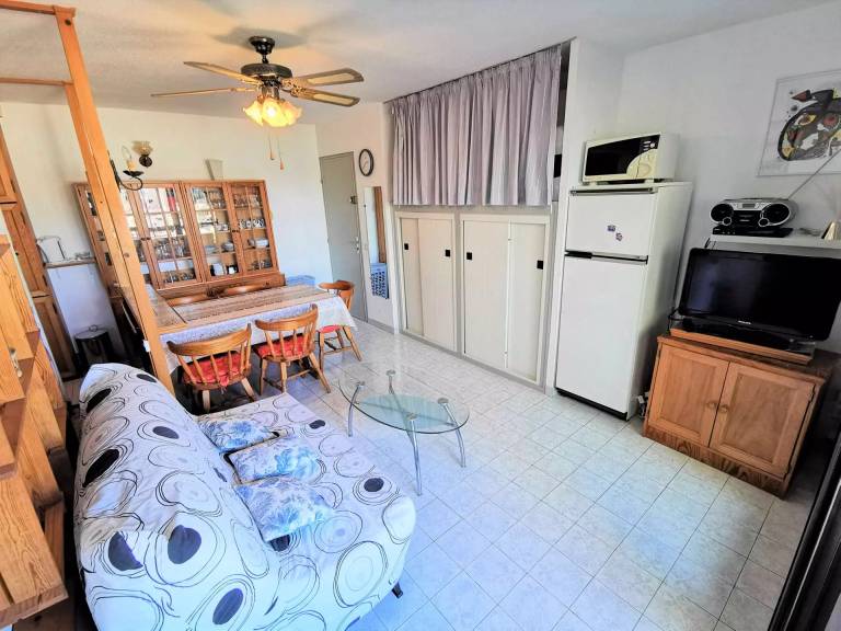 Apartment with 1 room for 4 persons — photo 4