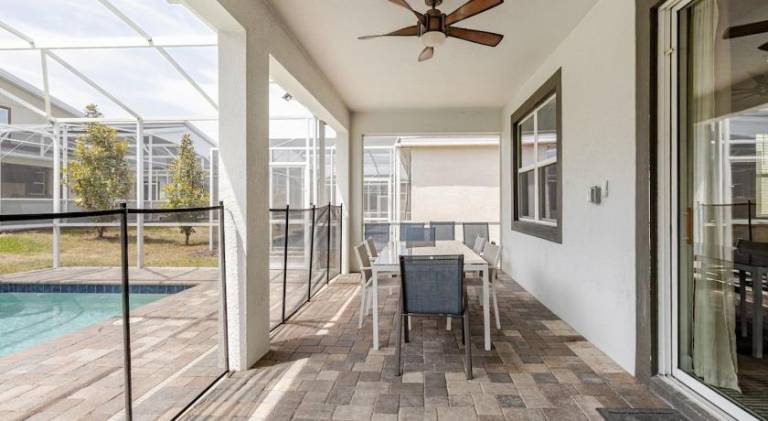 Vacation home with pool & jacuzzi | Pets are welcome — photo 5