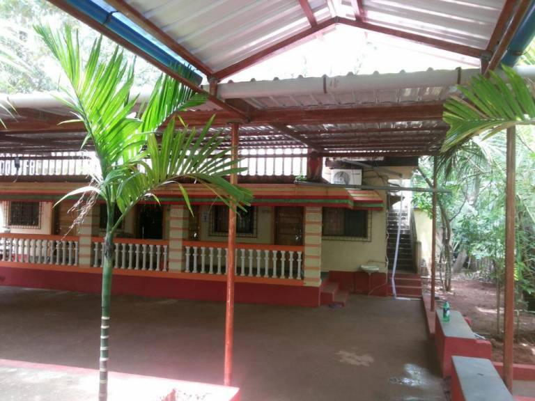Resort Tarkarli Beach