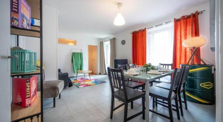 Rental apartment with 2 rooms for 6 persons in Dijon