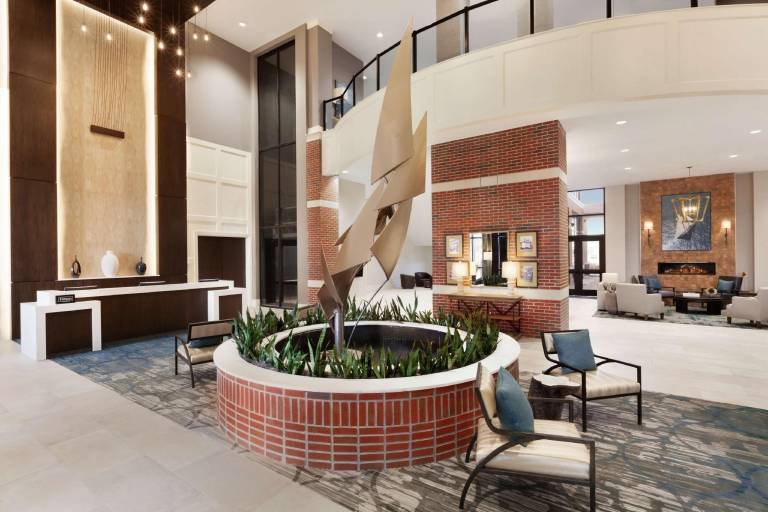 Embassy Suites by Hilton Wilmington Riverfront — photo 3