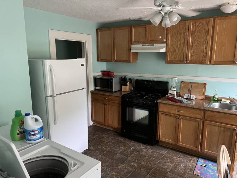 Historic Beach Side Getaway - Pet friendly, WiFi — photo 4