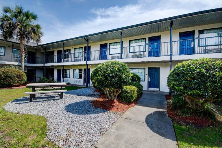 Studio 6 Extended Stay - Ocean Springs, MS in Ocean Springs, MS