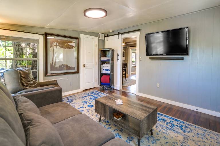 Waterfront Lake LBJ Cabin w/ Private Dock! — photo 5