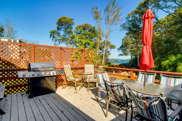 1 4 Mi to Beach Home w Cotuit Bay View