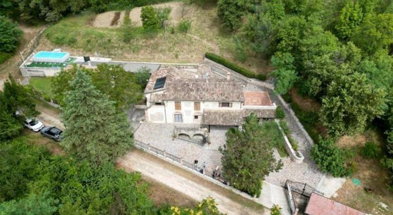 210 m&sup2; Ferienhaus