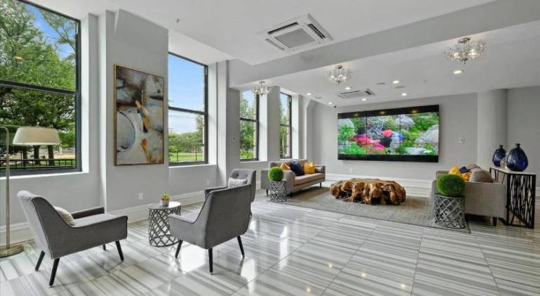 Rental apartment with pool — photo 2