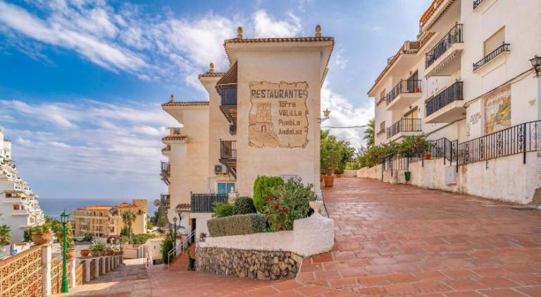 Apartment | Beach nearby | Pets allowed in Almunecar
