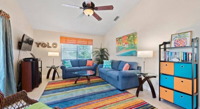 House with pool | Beach nearby | Pets are welcome — photo 2