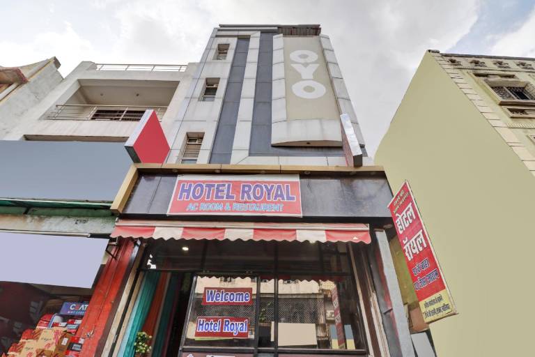 OYO 82518 hotel Royal in in Gwalior
