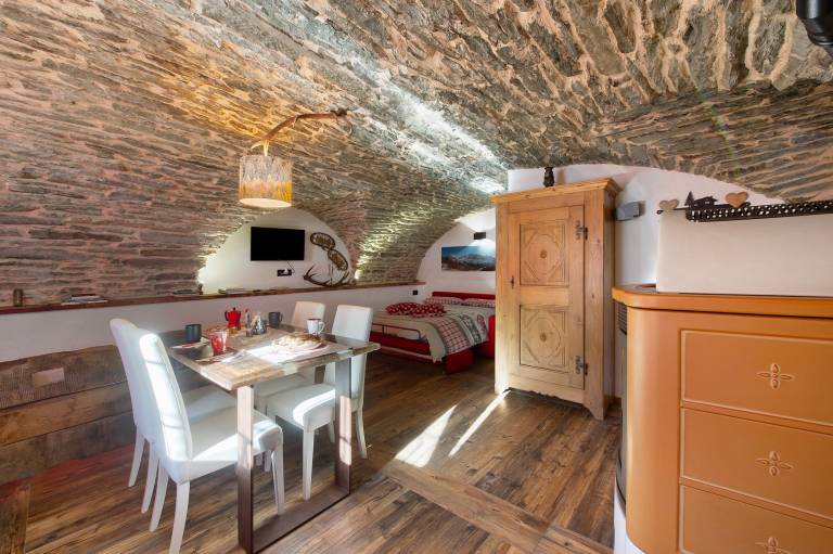 Apartment 'La Cachette' with Mountain View, Private Terrace and Wi-Fi — photo 5