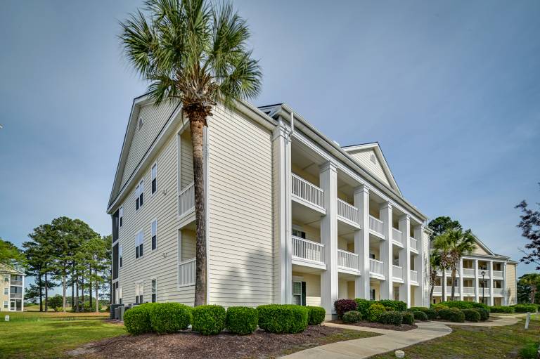 8 Mi to Boardwalk Myrtle Beach Condo Near Golfing