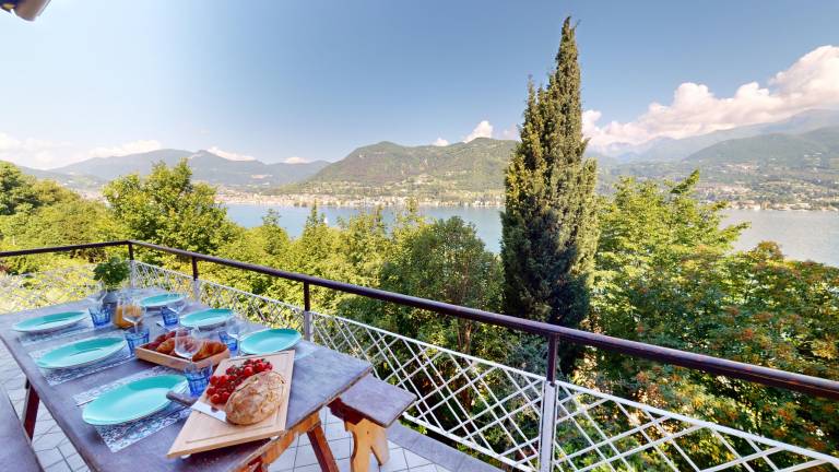 Ferienhaus mit Hund inPortese, Gardasee  f&uuml;r max. 6 Personen