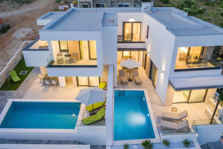 Villa Novalja