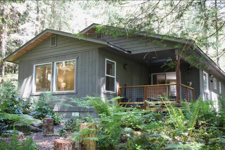 House  Deming