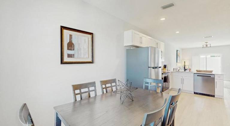 Charming house with hot tub | Pets are welcome — photo 4