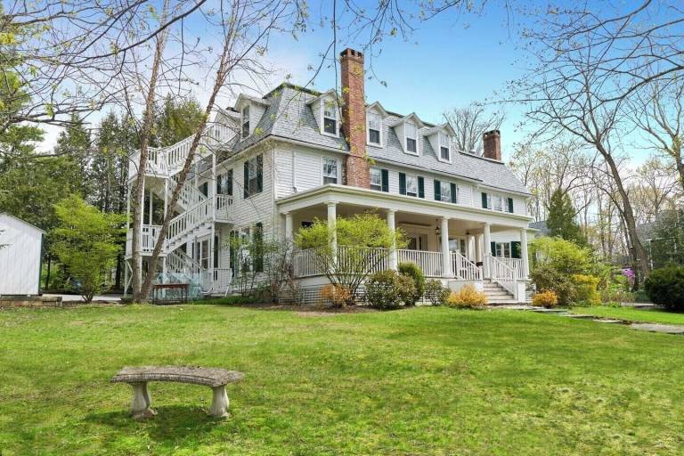 House Lenox