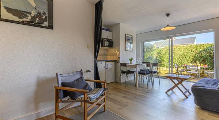 Holiday apartment with 2 rooms for 4 persons — photo 4