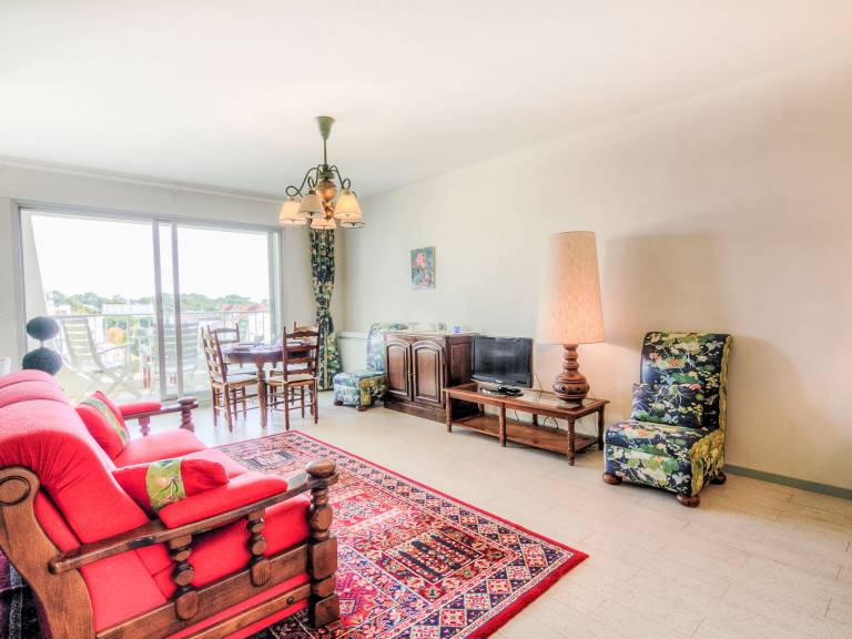 Nice rental apartment with patio | Beach nearby | Pets allowed — photo 3