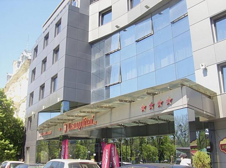 Cosmopolitan Hotel & Wellness — photo 4