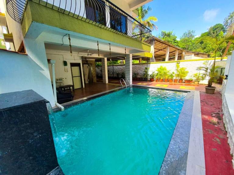 Charming vacation home with barbeque & pool | Perfect for remote work | Pets allowed in Khandala