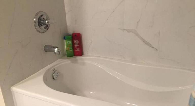 Vacation home with jacuzzi | Pets are welcome — photo 5