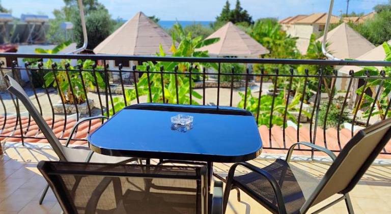 Spasmata Village - Cozy Apartments Sea View Next to Beach Only Adults No Kitchenette — photo 4