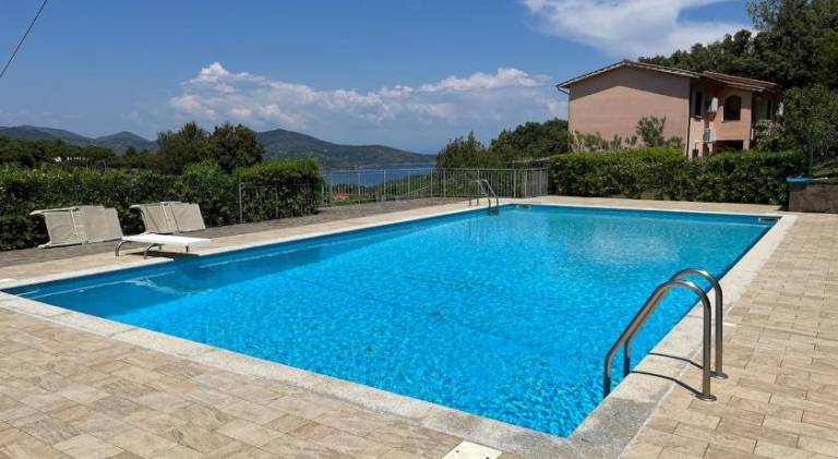 Charming apartment with pool | Dogs allowed in Capoliveri