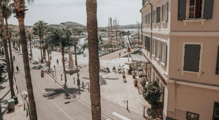 Apartment with 1 room for 2 persons in Sanary-sur-Mer