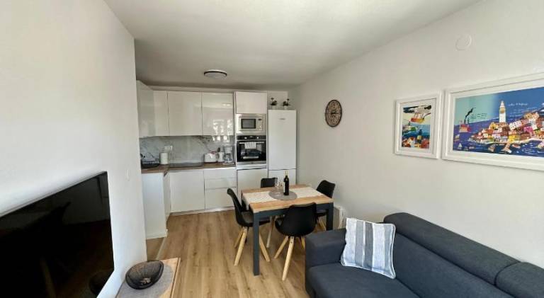 Rental apartment with 2 rooms for 6 persons — photo 5