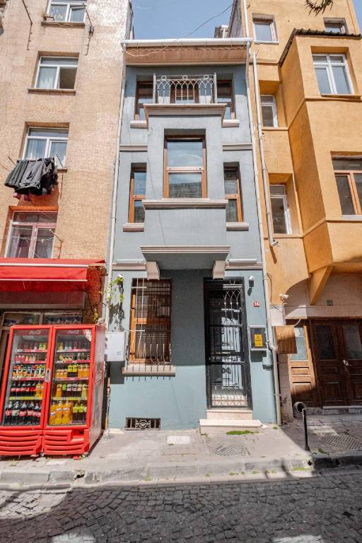 一軒家 Galata