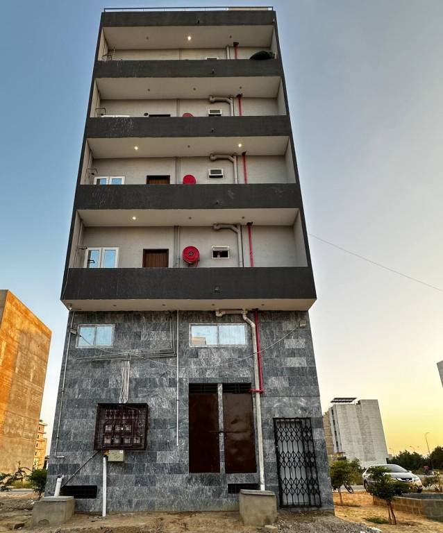 Modern minimalist 3 Bed Dha Phase 7 Ext Karachi — photo 5