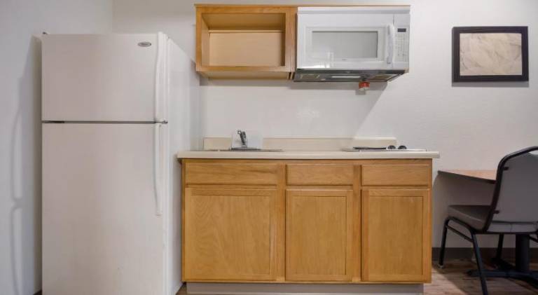 WoodSpring Suites Greenville Central I-85 — photo 5
