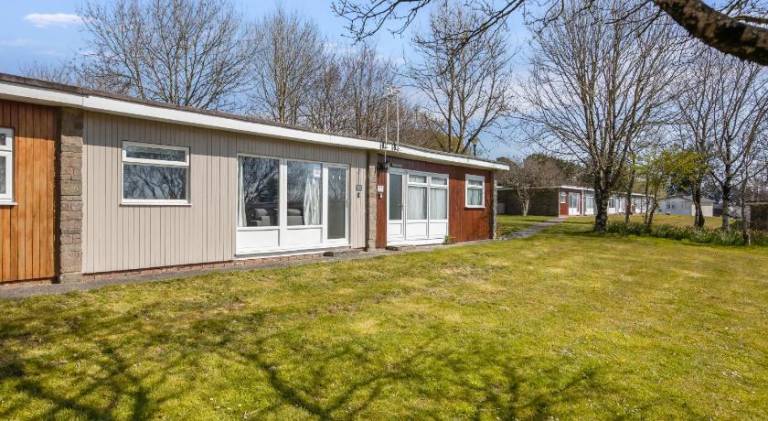 Chalet with 2 rooms for 4 persons — photo 4