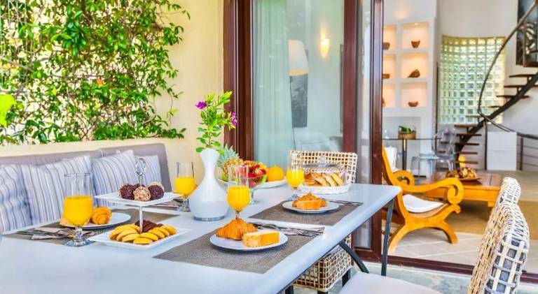 Fully equipped nice villa with grill, garden & heated pool | Perfect for remote work | Pet-friendly — photo 2