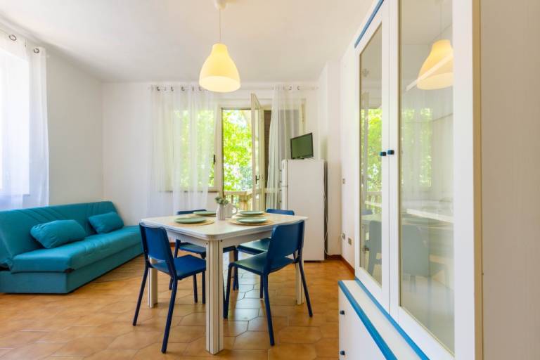 Apartment with 2 rooms for 5 persons — photo 4