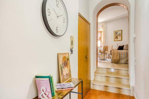 Tuscan Treasure Tower — photo 4