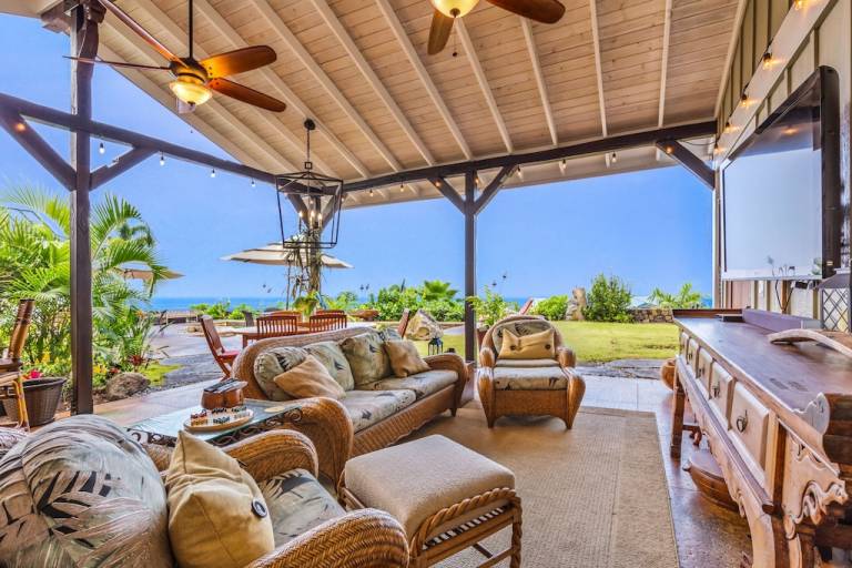 House Holualoa