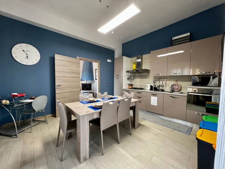 Casa Vacanze Marina di Ragusa Apt Il Gufo e La Civetta — photo 5