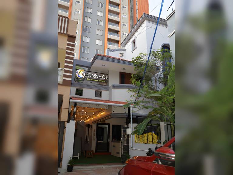 CONNECT BACKPACKERS HOSTEL