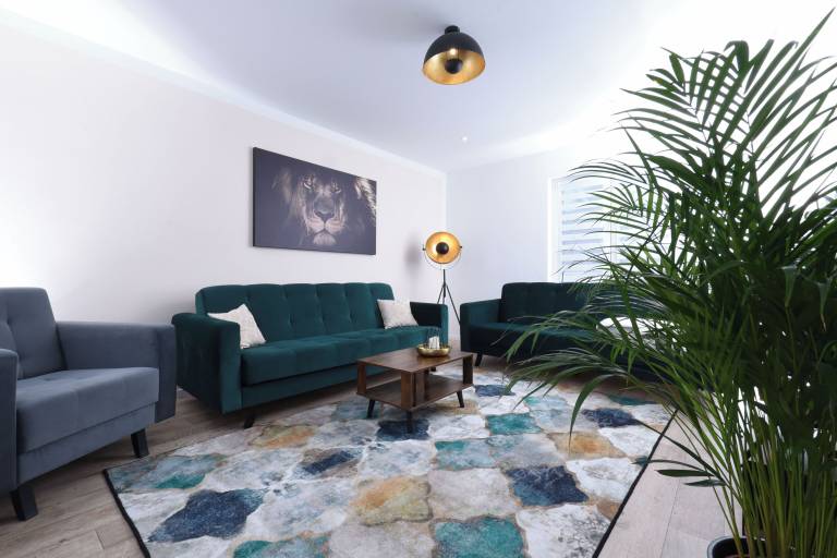 Apartment  Zinna Abbey